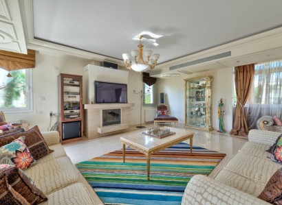 Agios Tychon, Limassol Detached Villa For Sale | WW5740