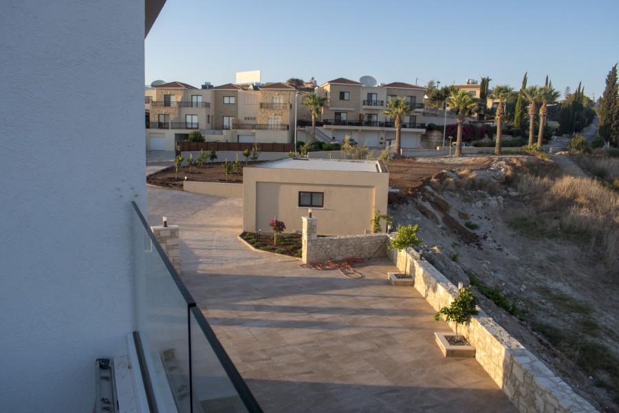 Detached Villa For Sale  in  Kouklia