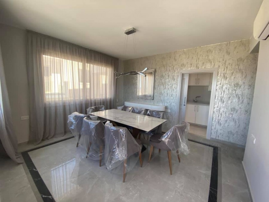 Detached Villa For Sale  in  Chlorakas