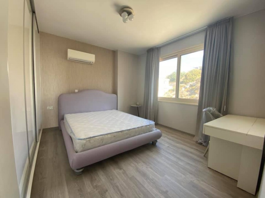 Detached Villa For Sale  in  Chlorakas