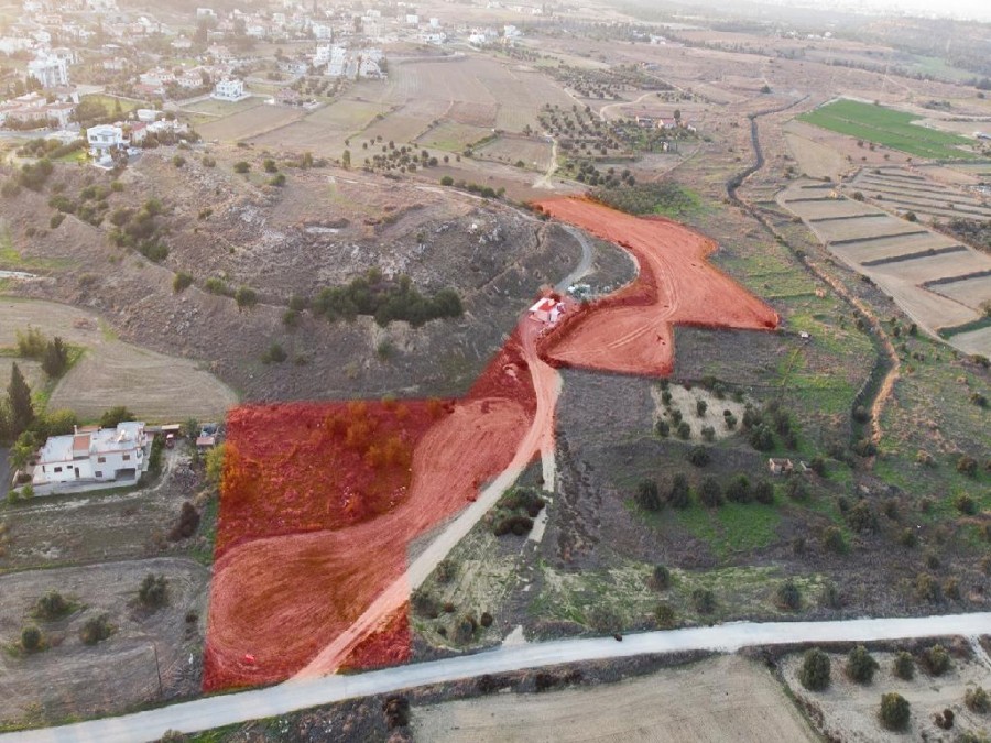 Field - Geri, Nicosia