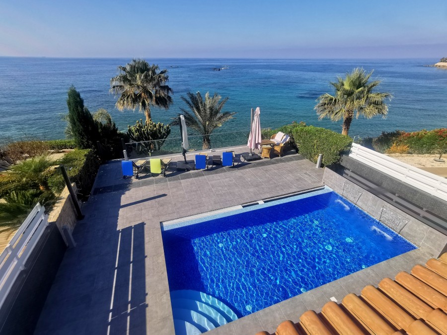 Detached Villa For Sale  in  Peyia - Coral Bay