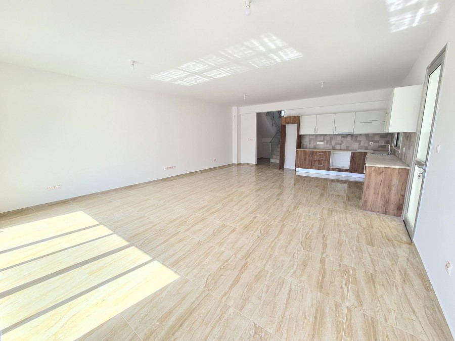 Detached Villa For Sale  in  Kato Paphos - Universal
