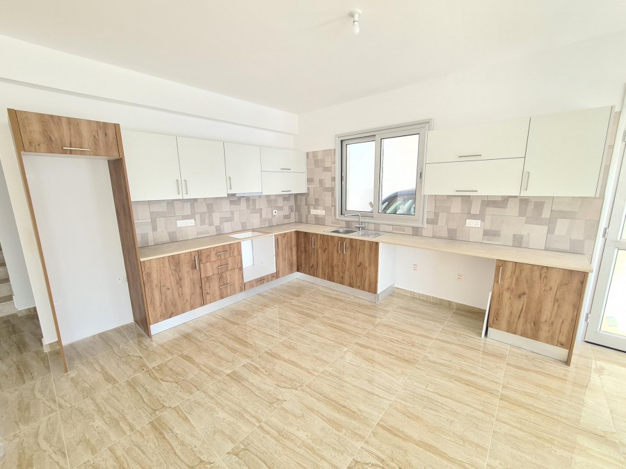 Detached Villa For Sale  in  Kato Paphos - Universal