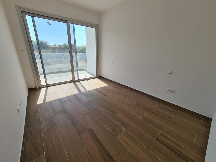 Detached Villa For Sale  in  Kato Paphos - Universal
