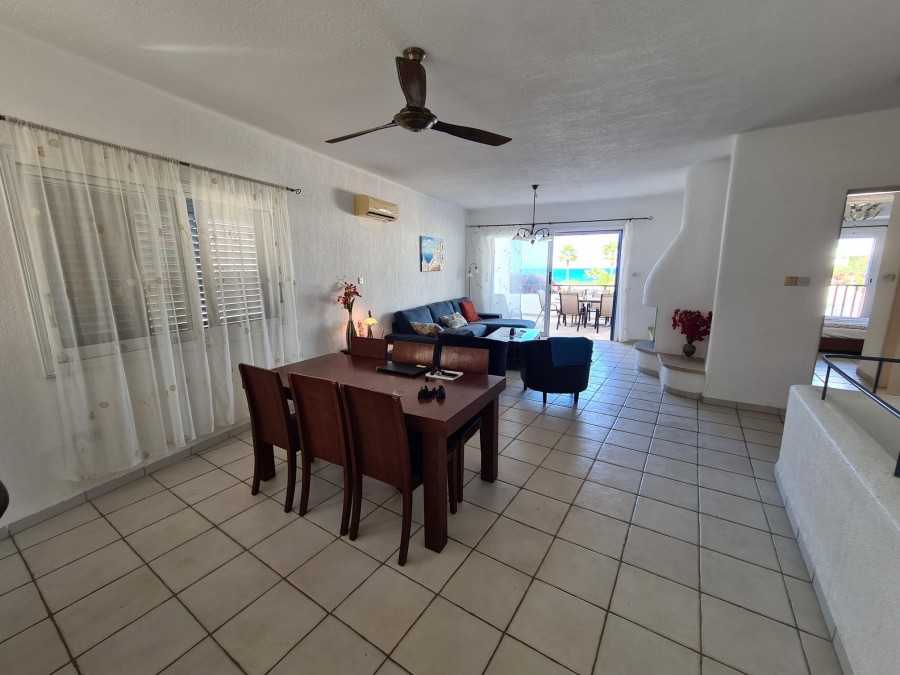 Detached Villa For Sale  in  Chlorakas