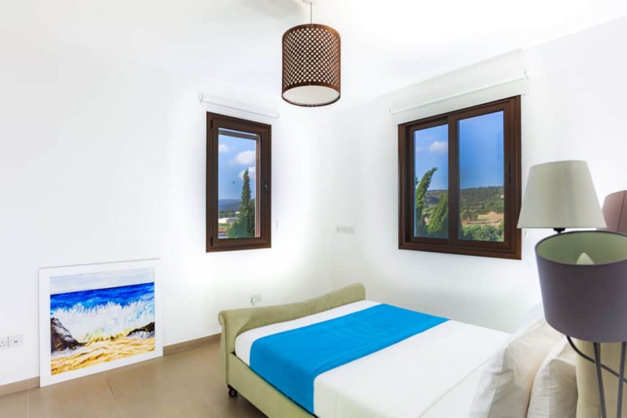 Detached Villa For Sale  in  Peyia - St. George