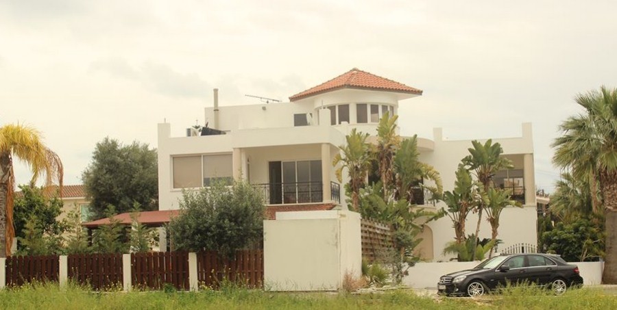 Detached Villa For Sale  in  Acheleia