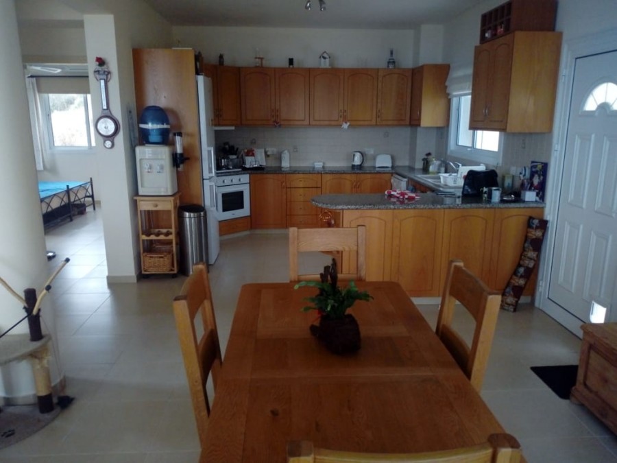 Detached Villa For Sale  in  Peyia