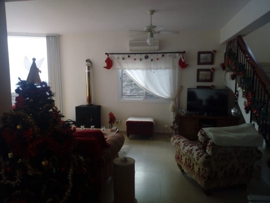 Detached Villa For Sale  in  Peyia