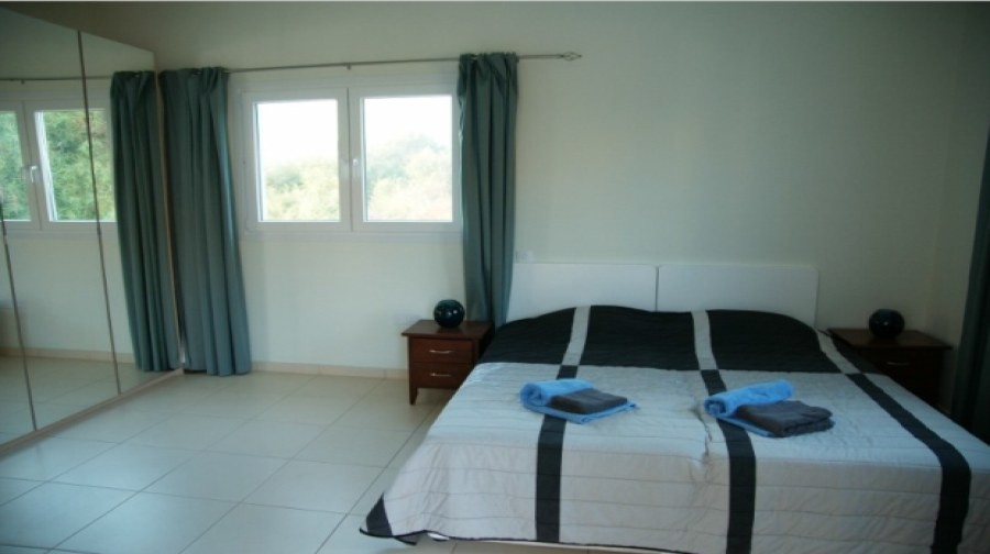 Detached Villa For Sale  in  Peyia - Coral Bay