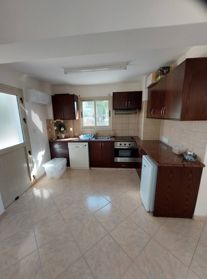 Detached Villa For Sale  in  Peyia