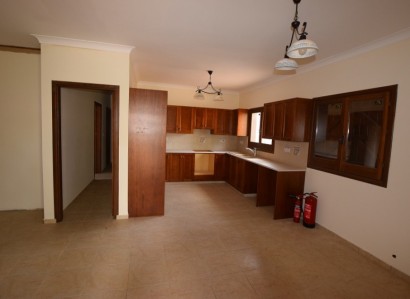 Lysos, Paphos Detached Villa For Sale | WW25664