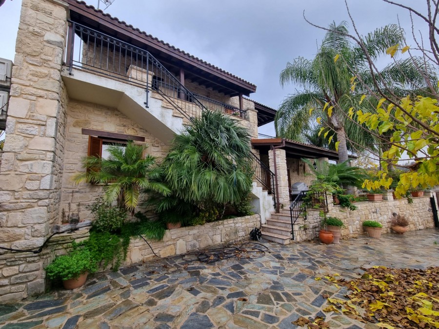 Detached Villa For Sale  in  Choulou