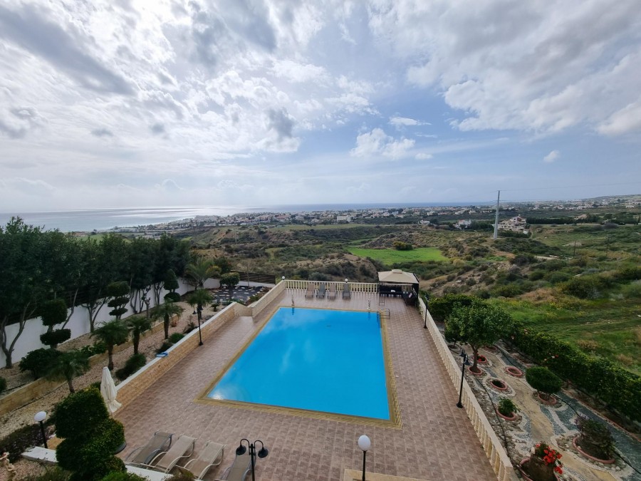 Detached Villa For Sale  in  Akoursos