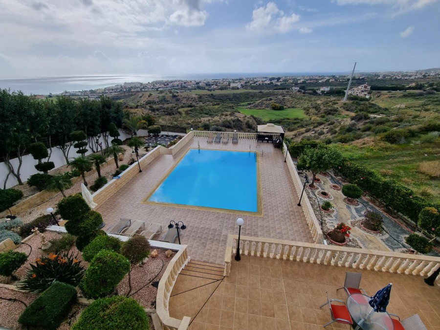 Detached Villa For Sale  in  Akoursos