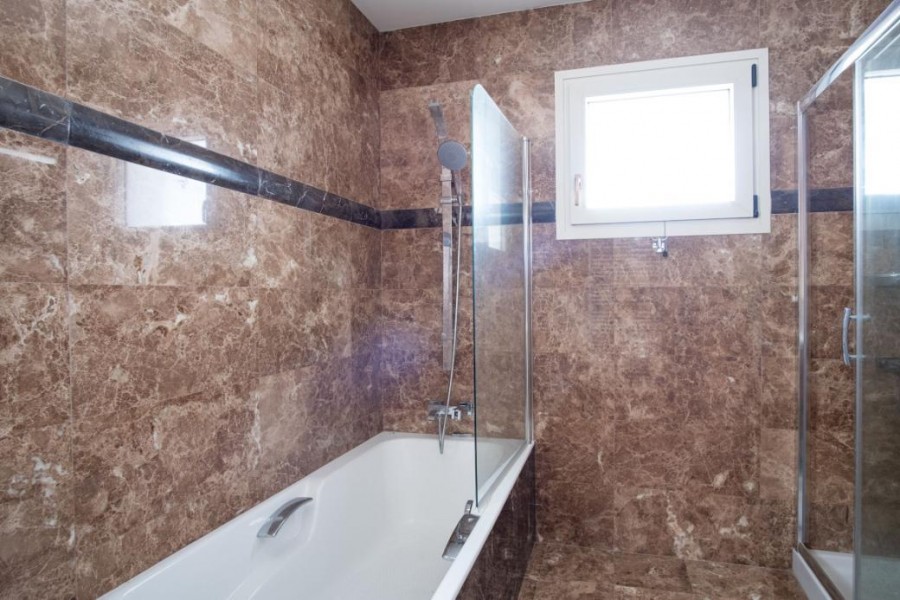 Detached Villa For Sale  in  Neo Chorio