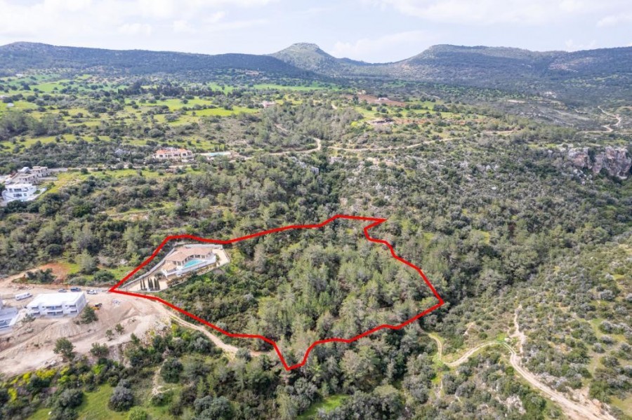 Detached Villa For Sale  in  Neo Chorio