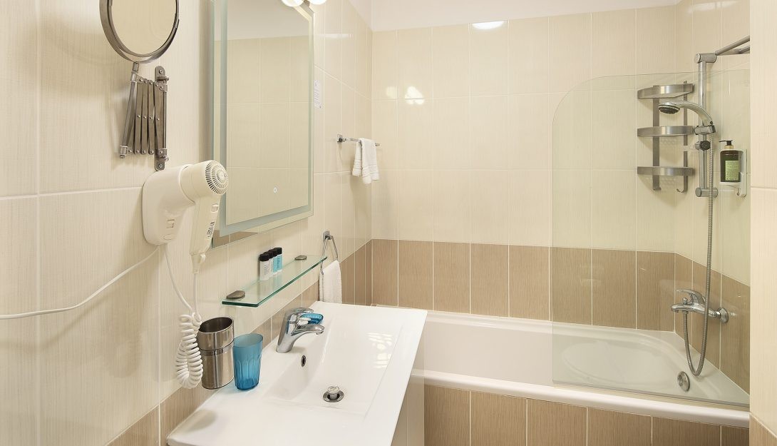 Apartment For Sale  in  Kato Paphos - Universal