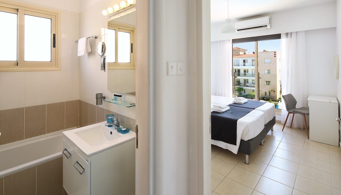 Apartment For Sale  in  Kato Paphos - Universal