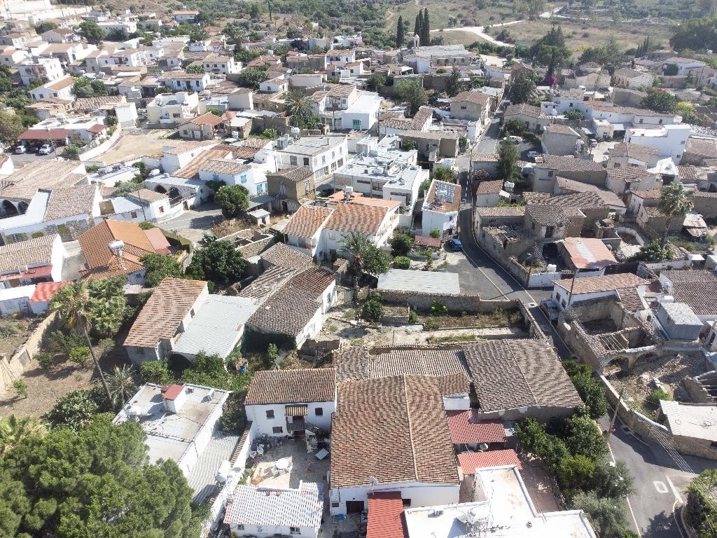 Listed house - Pera, Nicosia