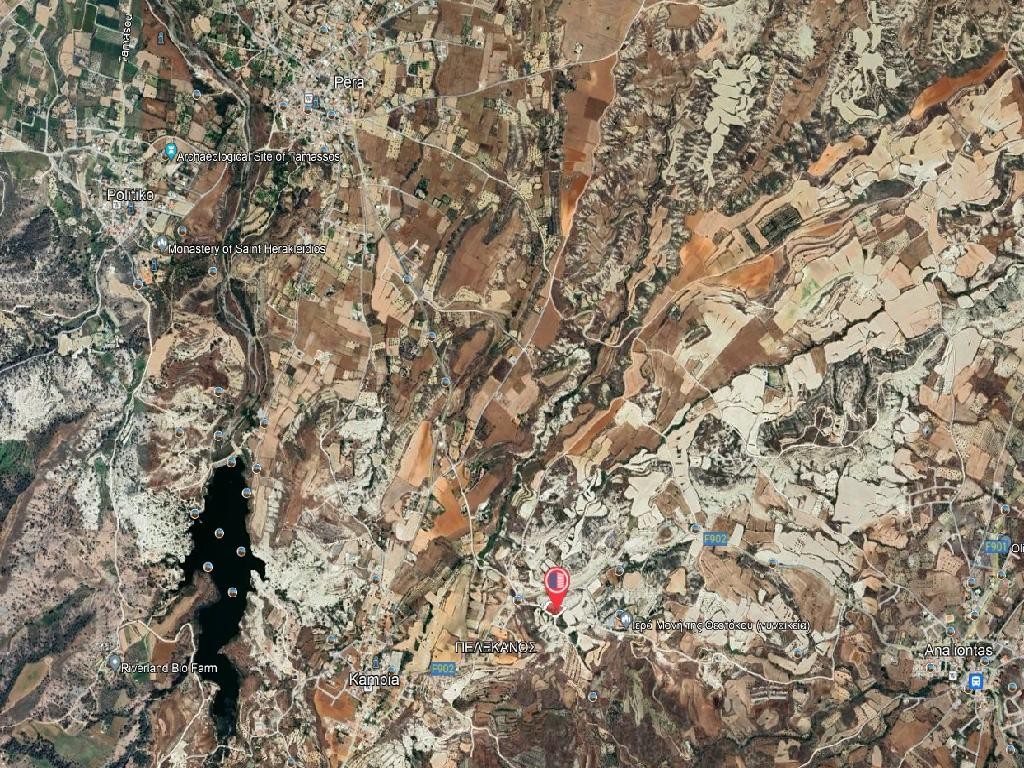 Field - Pera, Nicosia