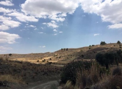 Klirou, Nicosia Agricultural Field For Sale | WW27757