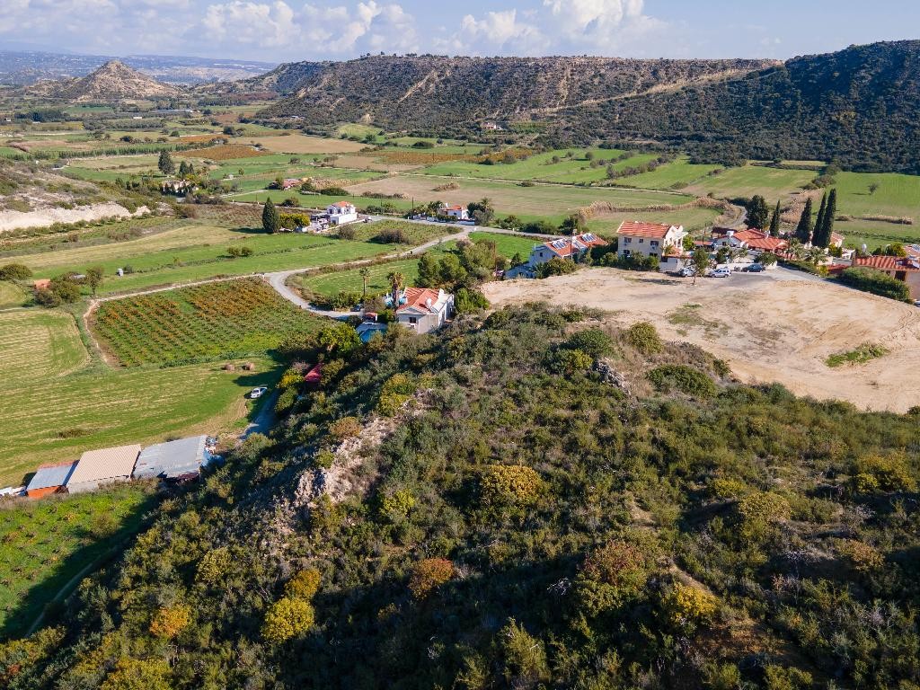 Field - Pissouri, Limassol