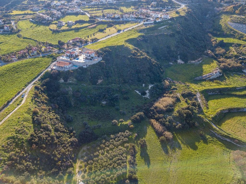 Field - Pissouri, Limassol