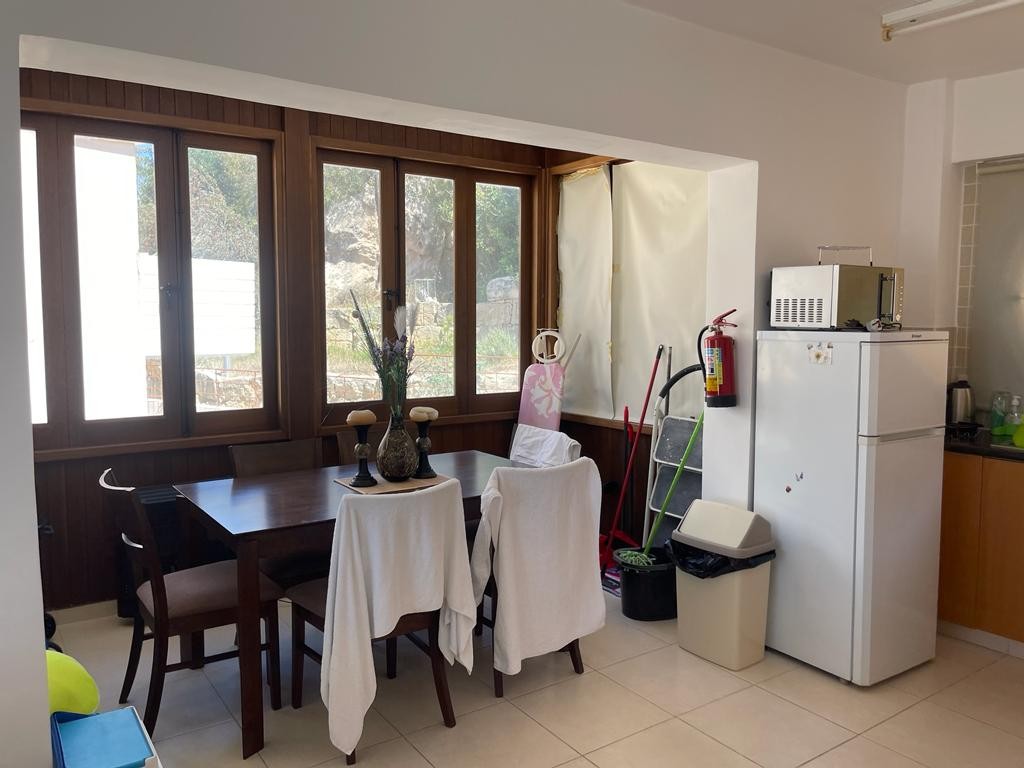 Detached Villa For Sale  in  Kouklia