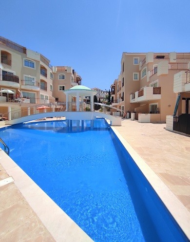 Town House / Maisonette For Sale  in  Kato Paphos - Universal
