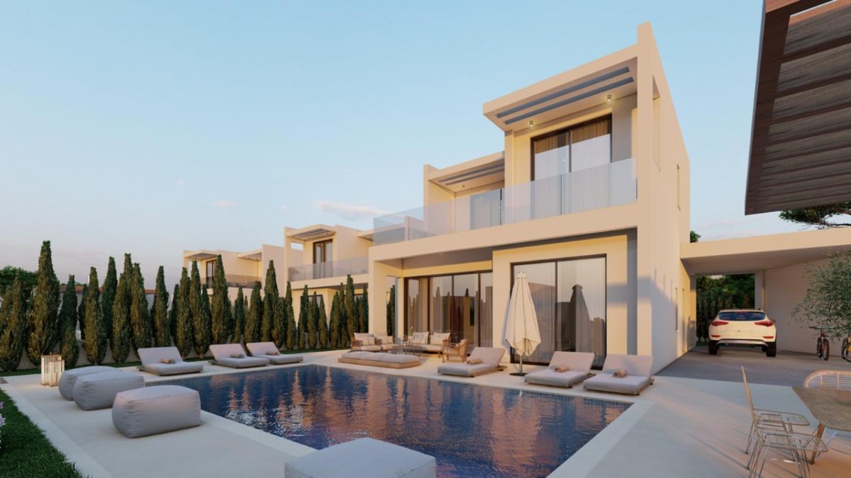 Detached Villa For Sale  in  Peyia - St. George