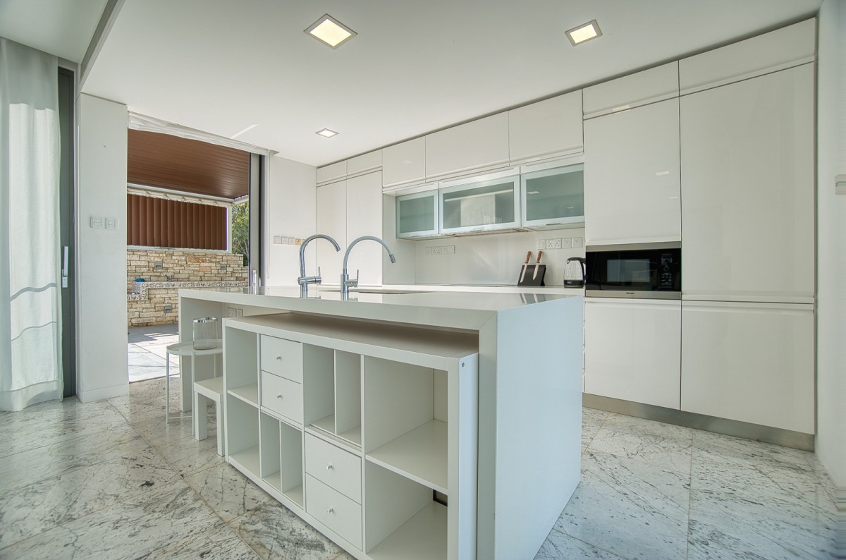 Detached Villa For Sale  in  Tsada