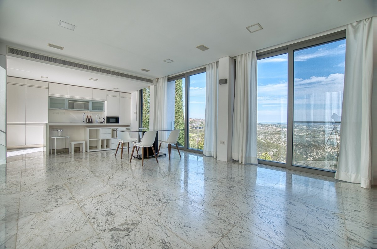 Detached Villa For Sale  in  Tsada