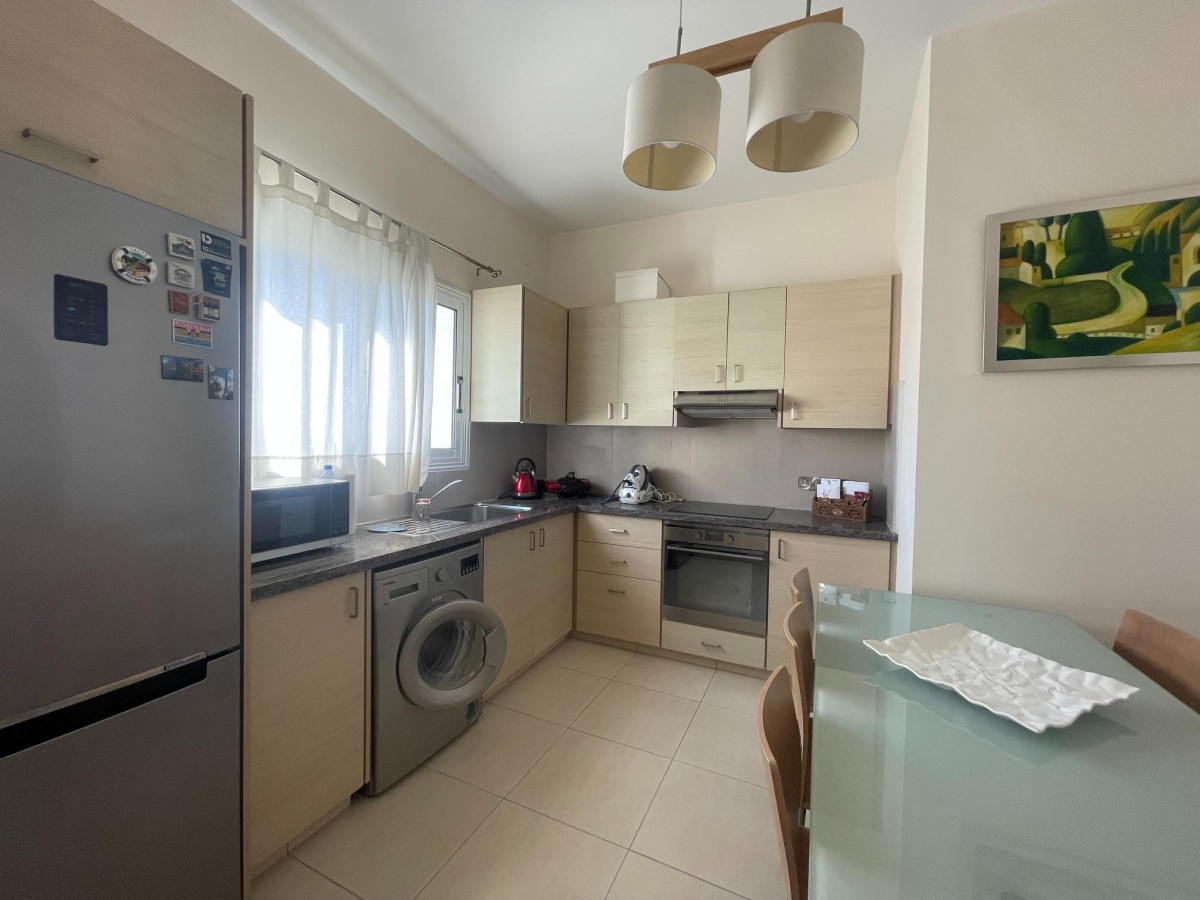 Apartment For Sale  in  Anavargos