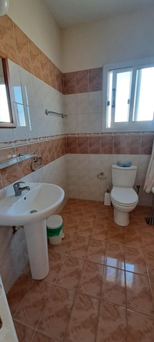 Apartment For Sale  in  Chlorakas