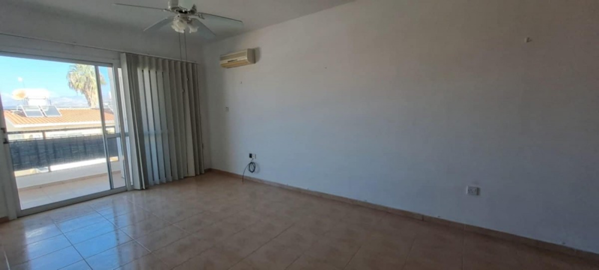 Apartment For Sale  in  Chlorakas