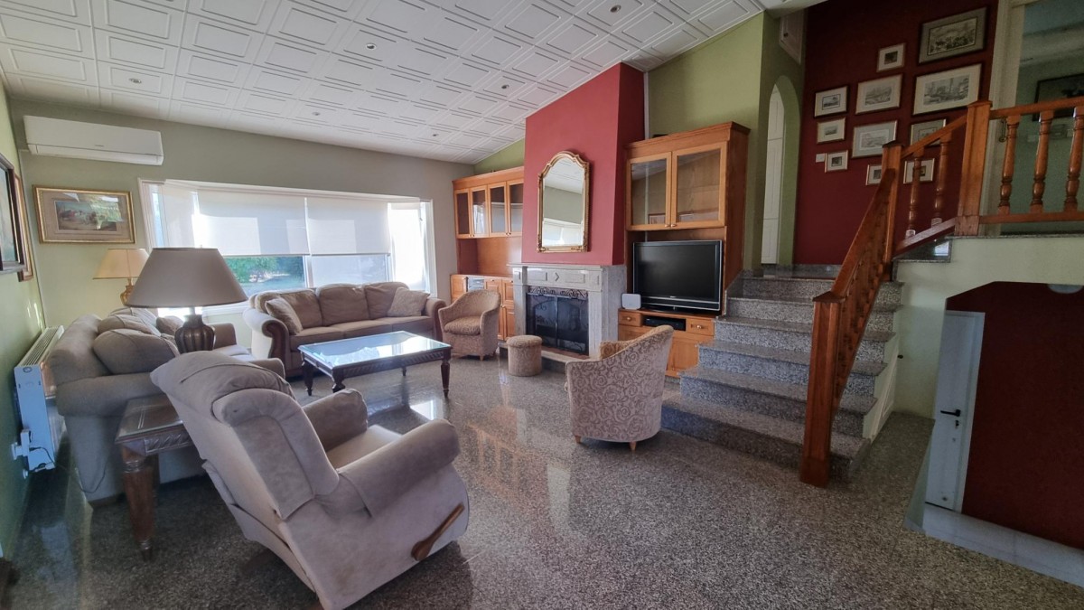 Detached Villa For Sale  in  Empa
