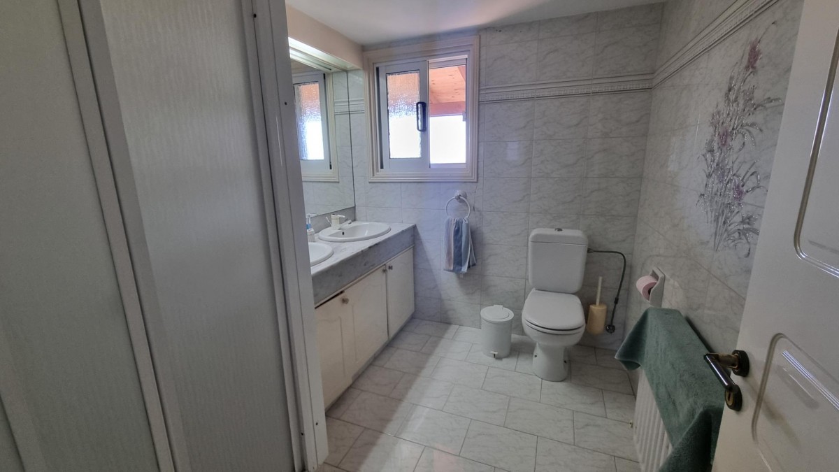 Detached Villa For Sale  in  Empa