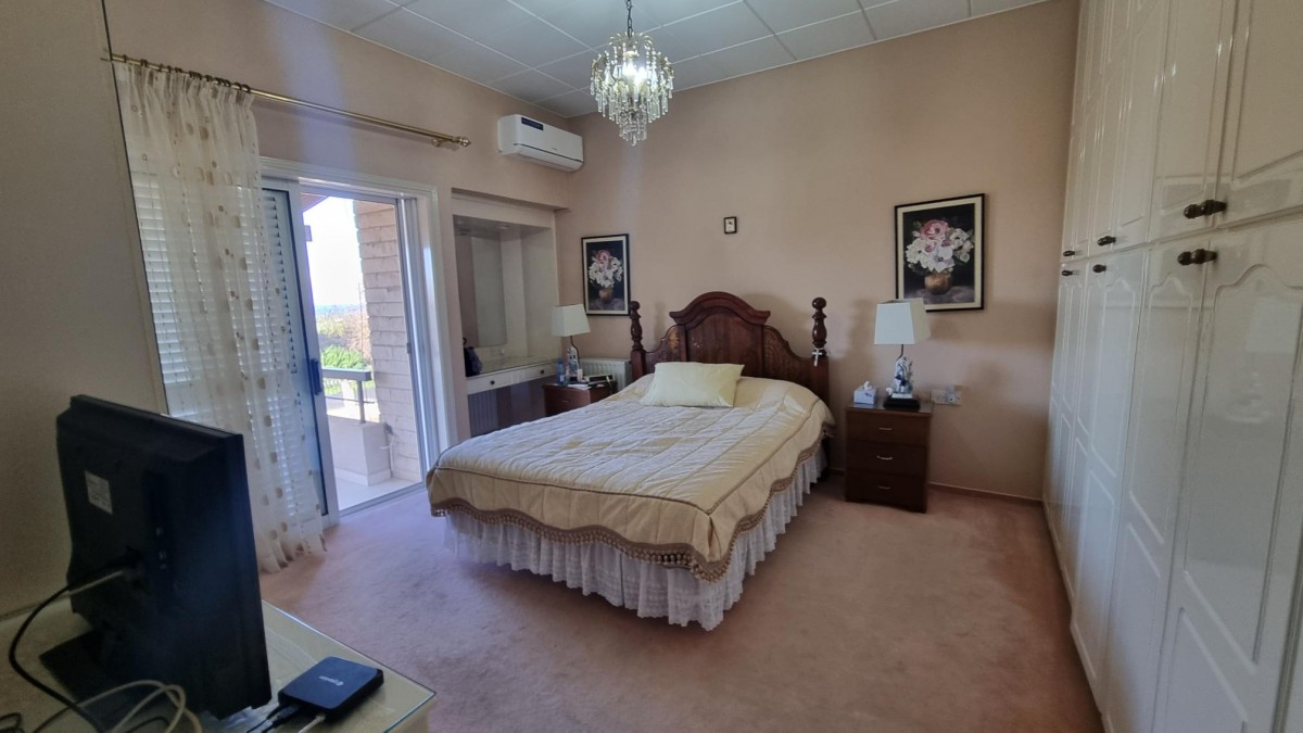 Detached Villa For Sale  in  Empa