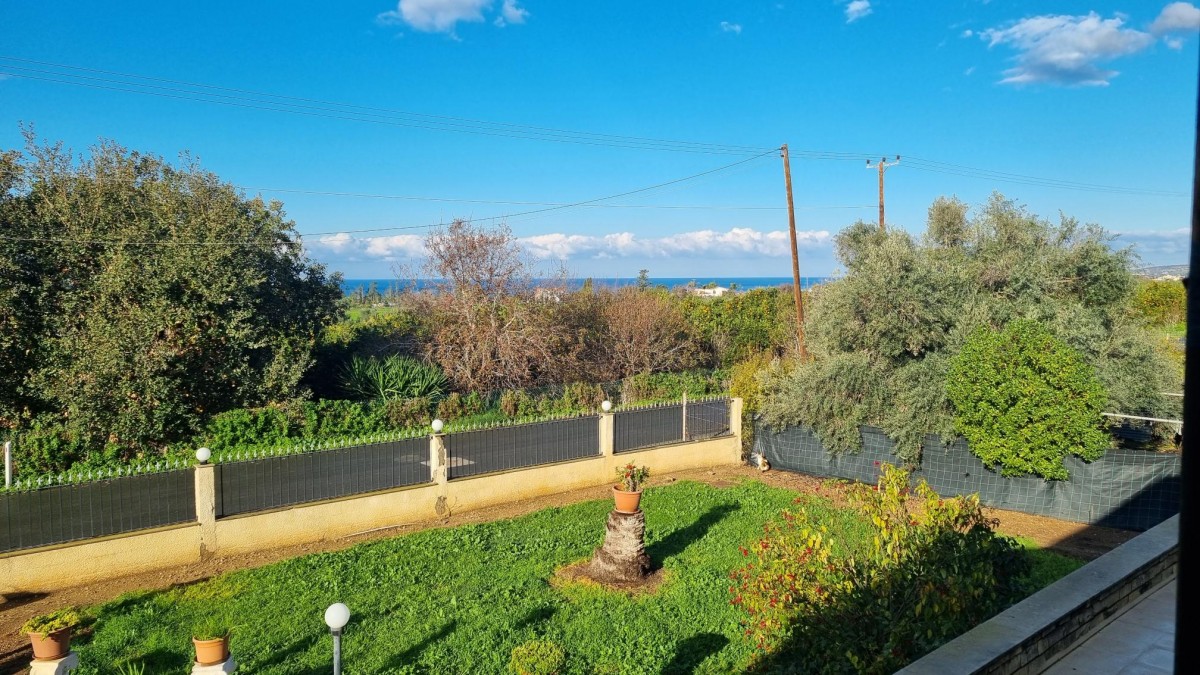 Detached Villa For Sale  in  Empa