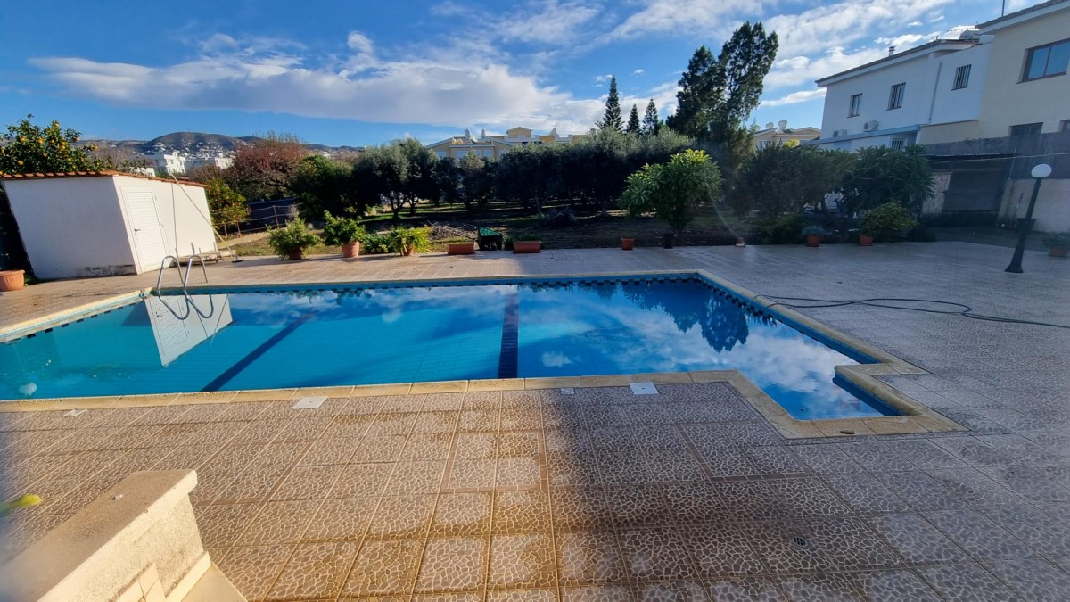Detached Villa For Sale  in  Empa