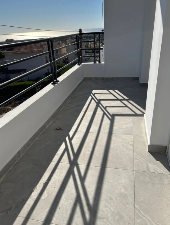 Apartment For Sale  in  Peyia
