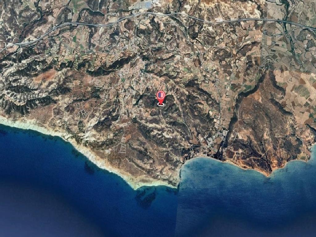 Field - Pissouri, Limassol