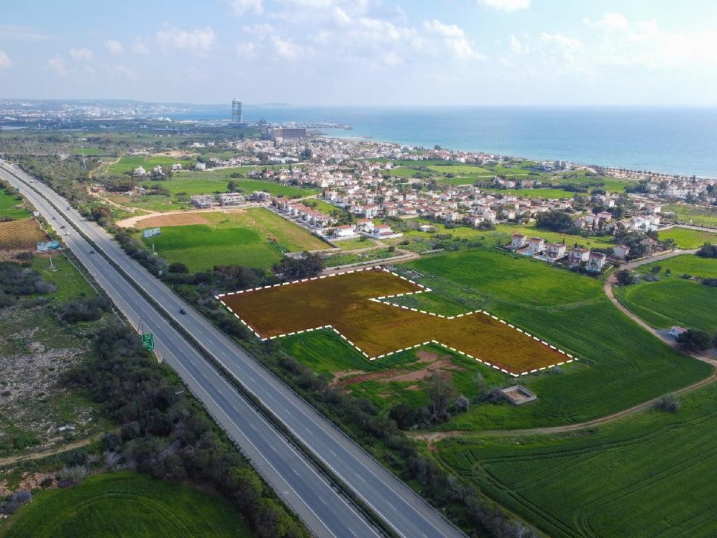 Field - Sotira, Famagusta