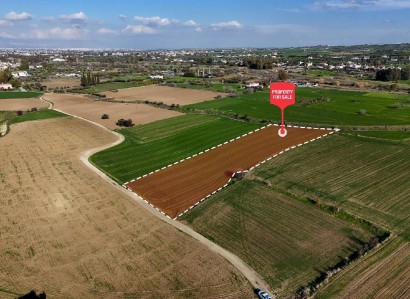 Episkopeio, Nicosia Residential Field For Sale | WW28621