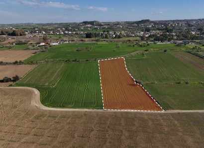 Episkopeio, Nicosia Residential Field For Sale | WW28621