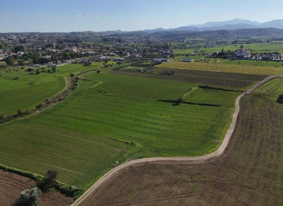 Episkopeio, Nicosia Residential Field For Sale | WW28621