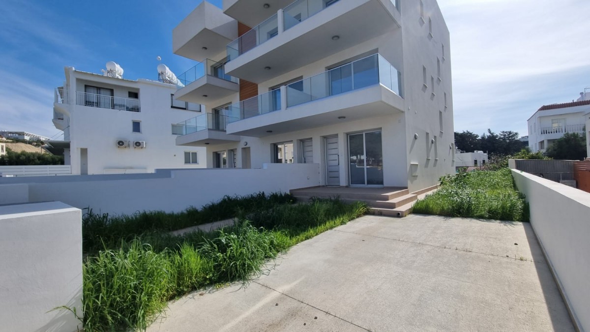 Semi Detached Villa For Sale  in  Mouttalos