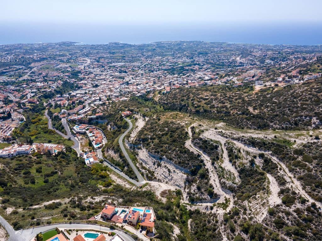 Detached Villa For Sale  in  Peyia